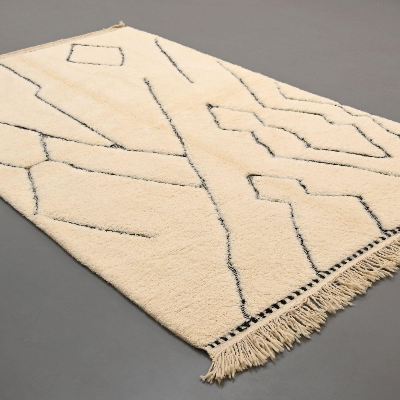 Authentic Beni Ourain Rug 5 x 8.4 feet / 153 x 257 cm - Ettilux Home