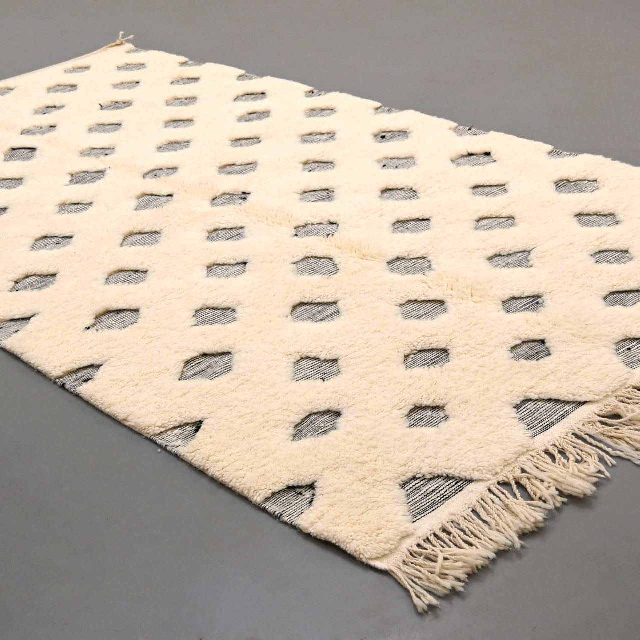 Authentic Beni Ourain Rug 5 x 8.8 feet / 153 x 270 cm - Ettilux Home