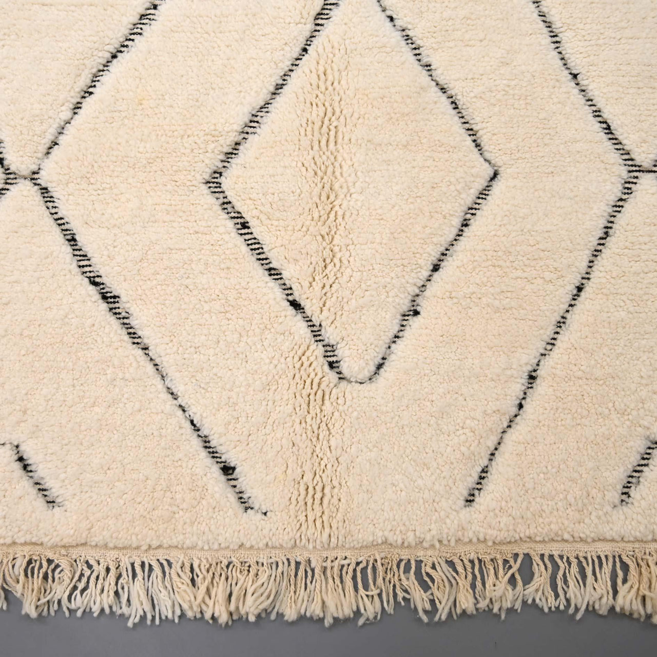 Authentic Beni Ourain Rug 6.6 x 9.4 feet / 203 x 288 cm - Ettilux Home