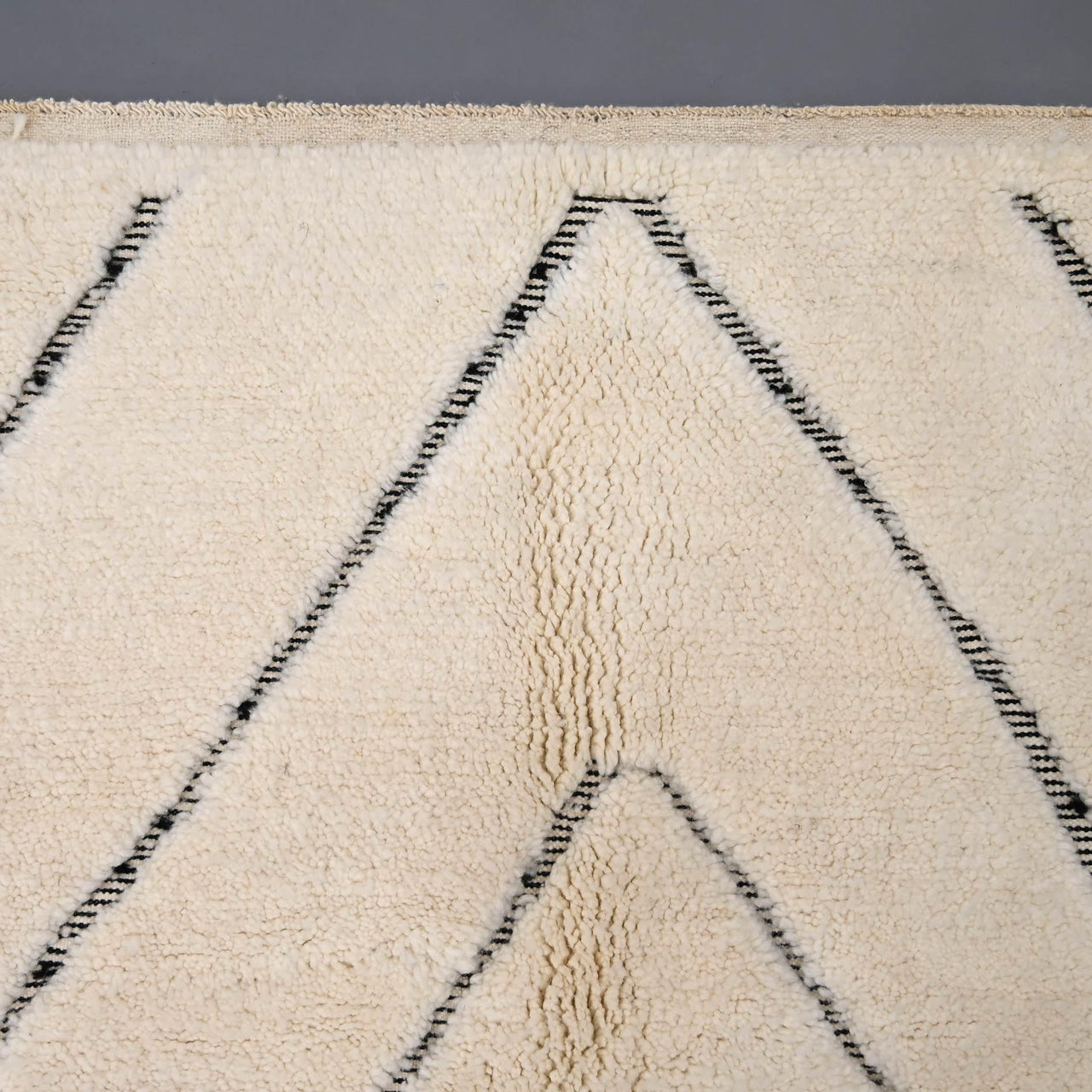 Authentic Beni Ourain Rug 6.6 x 9.4 feet / 203 x 288 cm - Ettilux Home