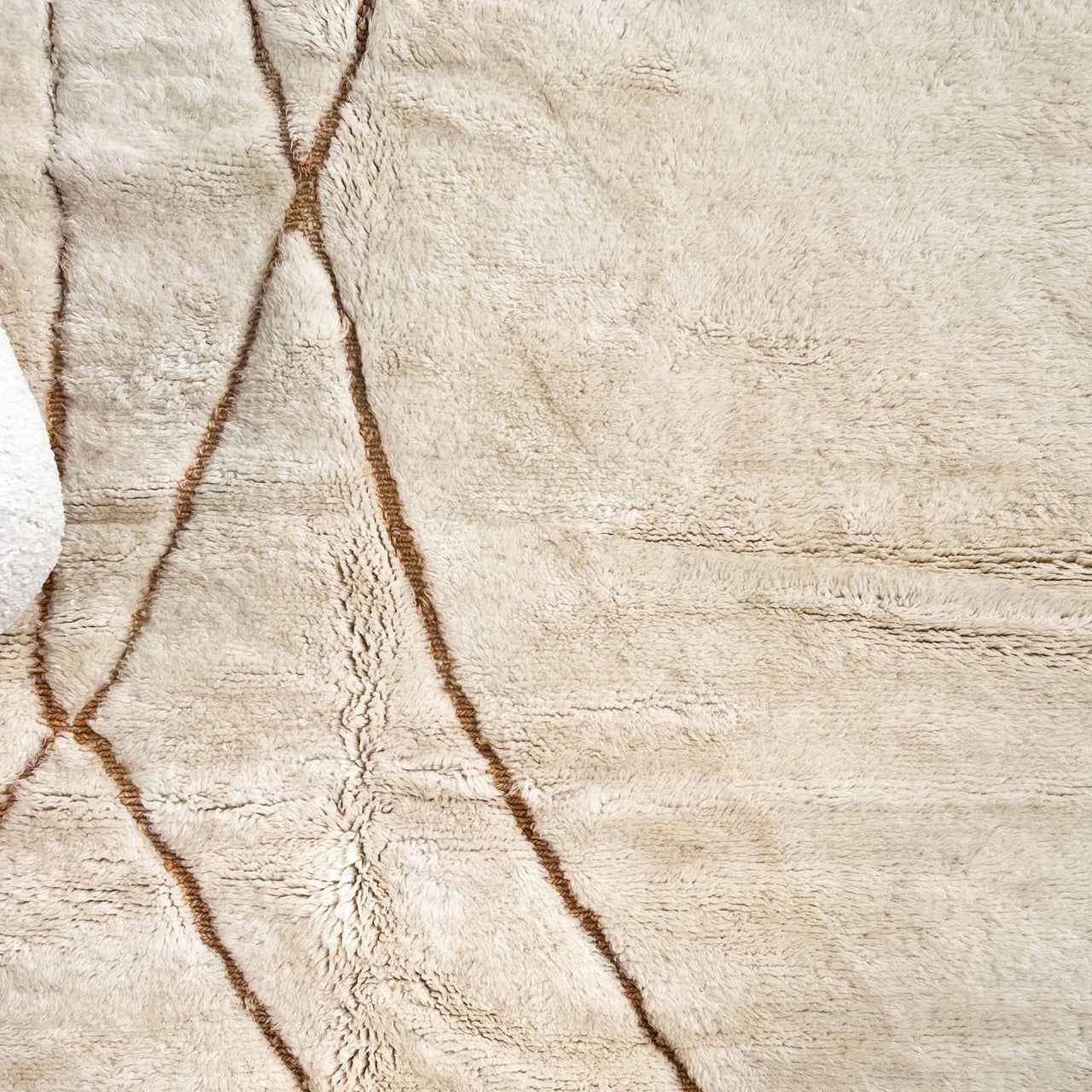 Custom Made Luxury Beni Mrirt Rug - Ettilux Home