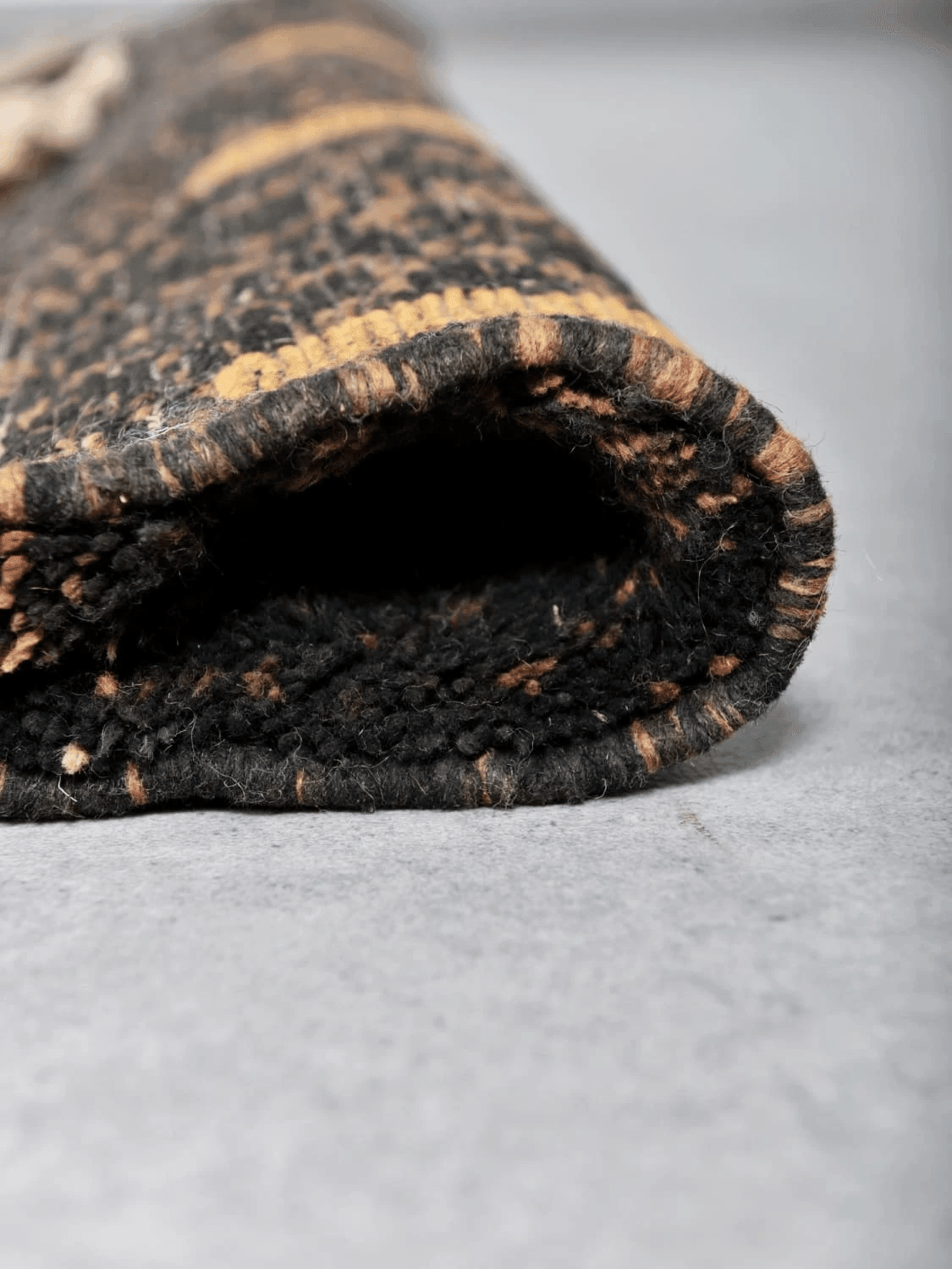 Gold Rush -Luxury Mrirt Rug - Ettilux Home