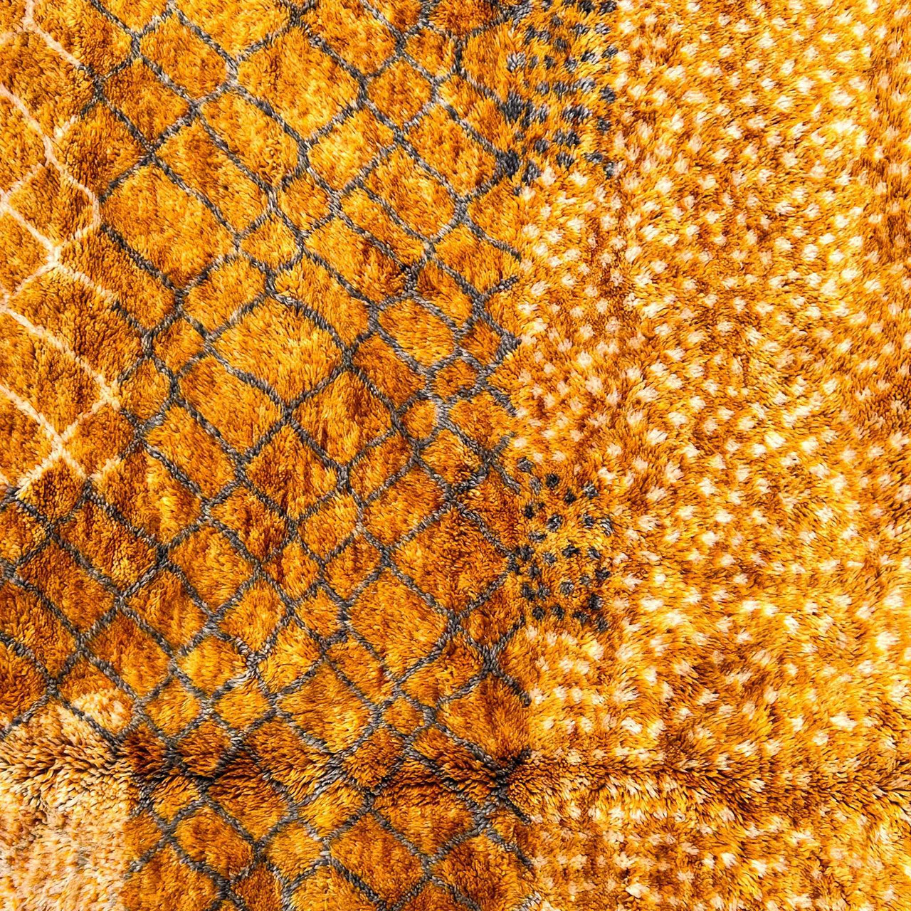 Lamia Beni Mrirt Moroccan Rug 7.9 X 10.2 ft / 243 X 311 cm - Ettilux Home