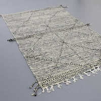 Thumbnail for Moroccan Kilim Rug 4.4 x 8.3 ft / 136 x 255 cm - Ettilux Home