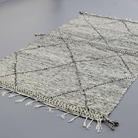 Thumbnail for Moroccan Kilim Rug 4.6 x 8.5 ft / 140 x 260 cm - Ettilux Home