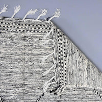 Thumbnail for Moroccan Kilim Rug 4.6 x 8.5 ft / 140 x 260 cm - Ettilux Home