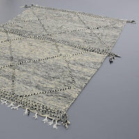 Thumbnail for Moroccan Kilim Rug 4.7 x 8.3 ft / 145 x 255 cm - Ettilux Home