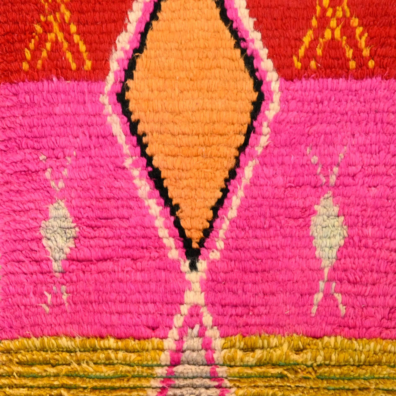 Moroccan Vintage Runner Rug 2.3 x 8.2 feet / 70 x 252 cm - Ettilux Home