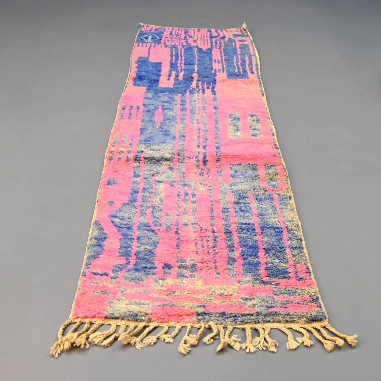 Moroccan Vintage Runner Rug 2.5 x 8.6 feet / 76 x 262 cm - Ettilux Home