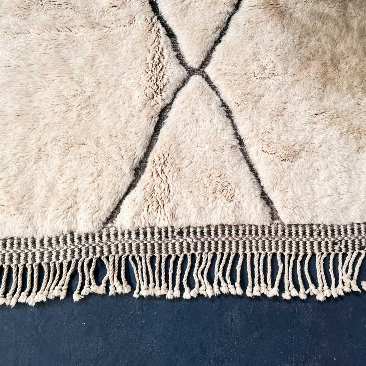 Nadira Beni Mrirt Moroccan Rug 8.7 X 11.1 ft / 265 X 340 cm - Ettilux Home
