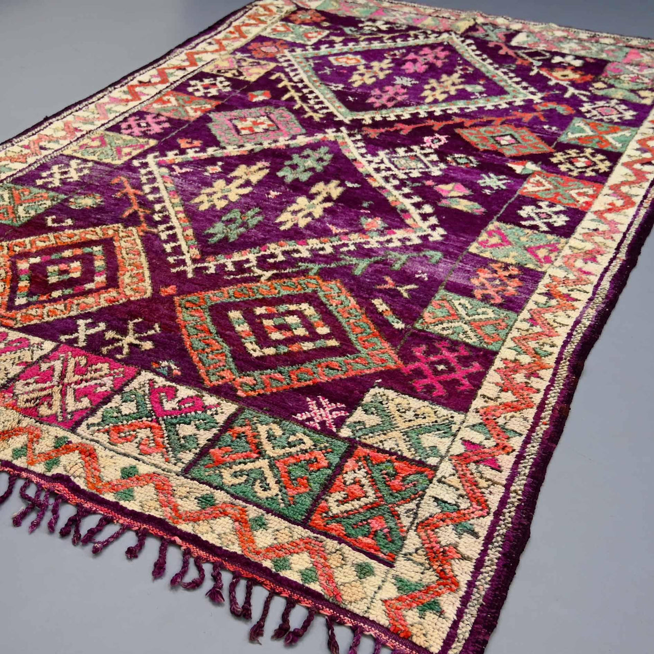 Opulence Moroccan Rug 5.7 x 11 feet / 174 x 337 cm - Ettilux Home