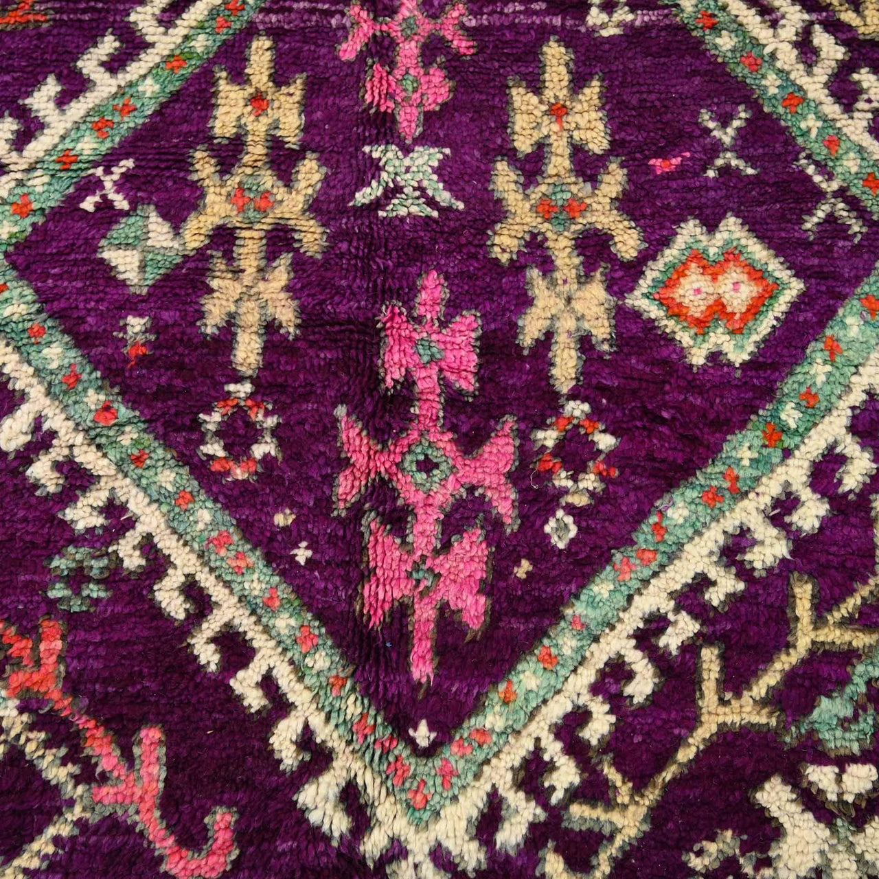Opulence Moroccan Rug 5.7 x 11 feet / 174 x 337 cm - Ettilux Home