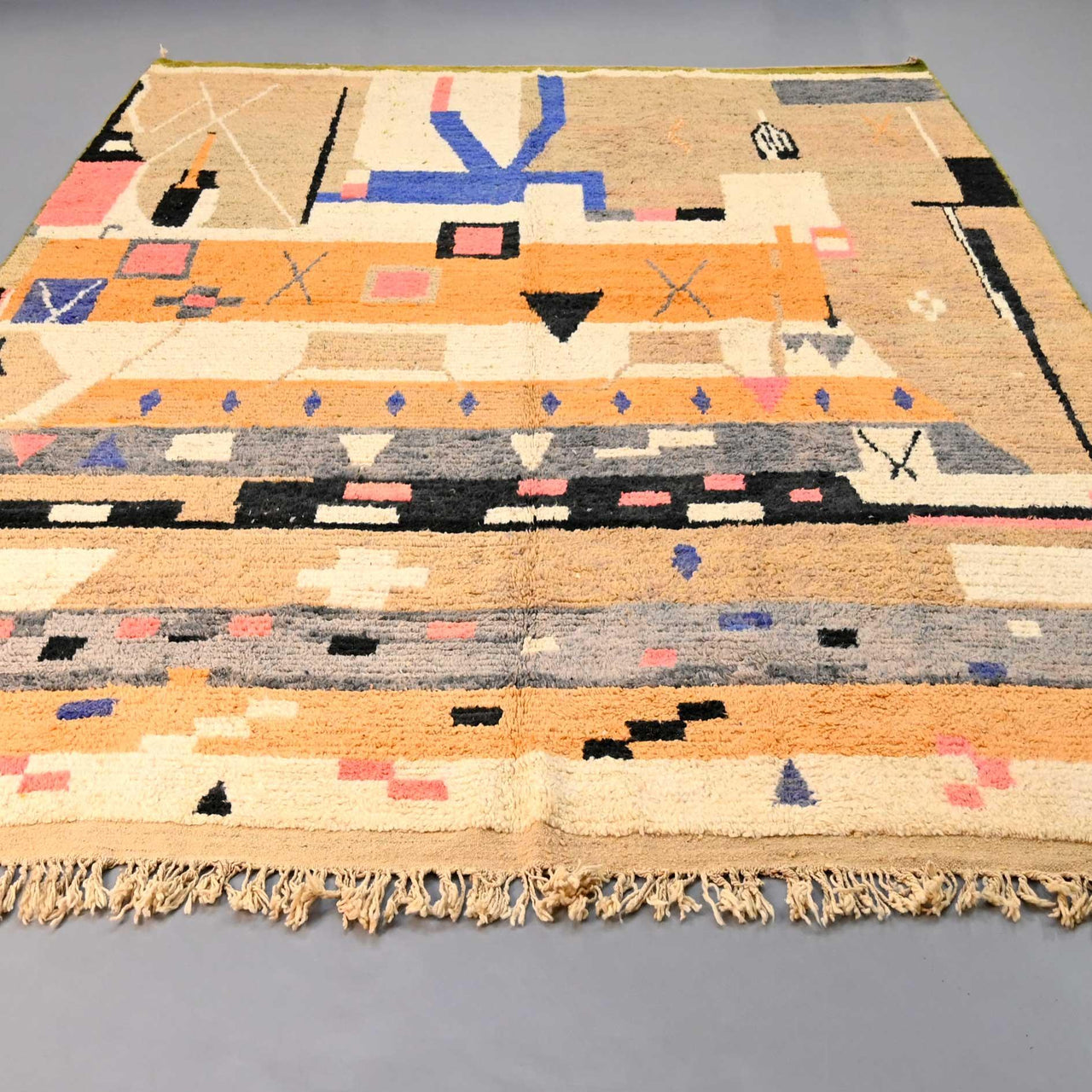 Vintage Moroccan Rug 9.6 x 12.8 feet - Ettilux Home