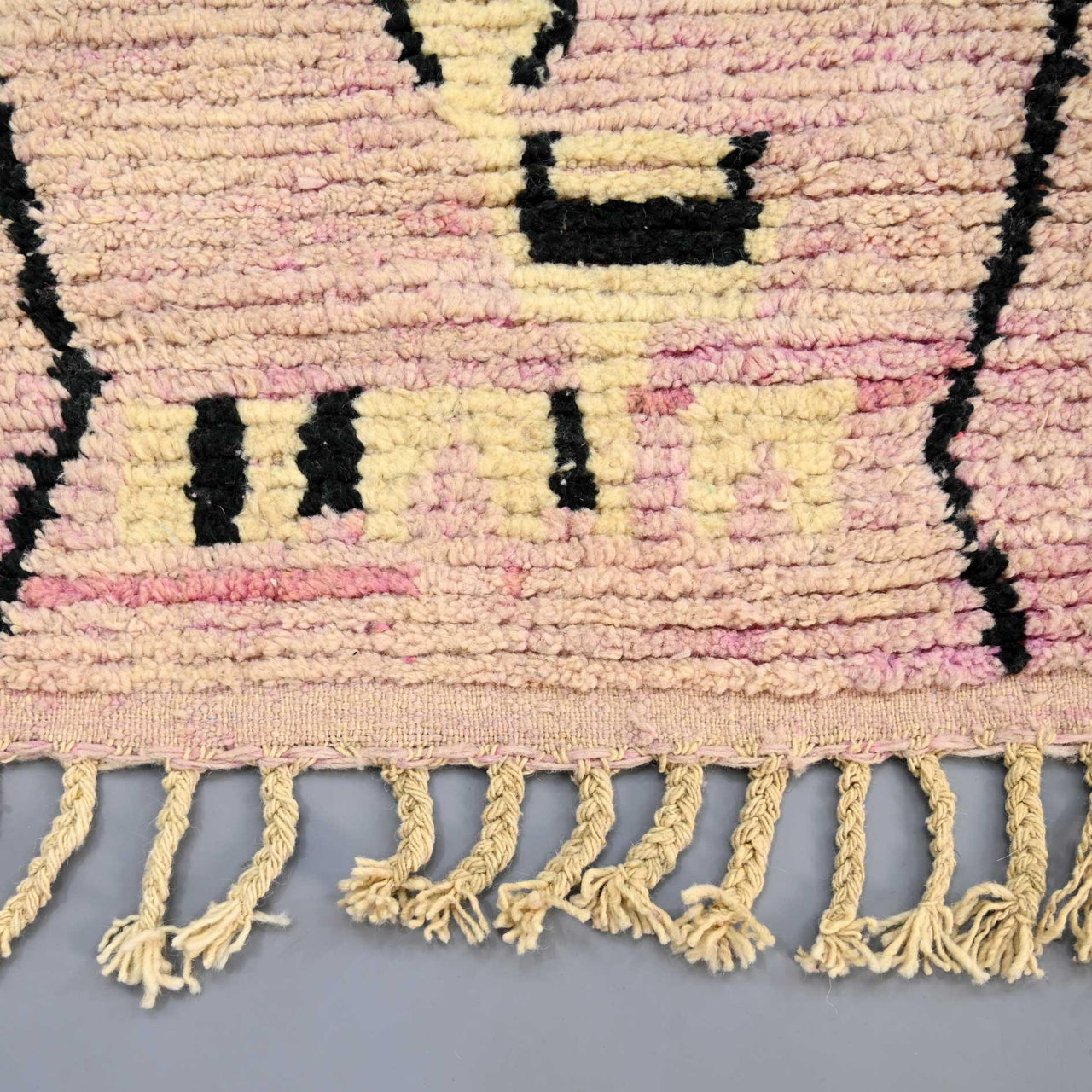Vintage Runner Moroccan Rug 2.7 x 12.4 feet / 82 x 378 cm - Ettilux Home