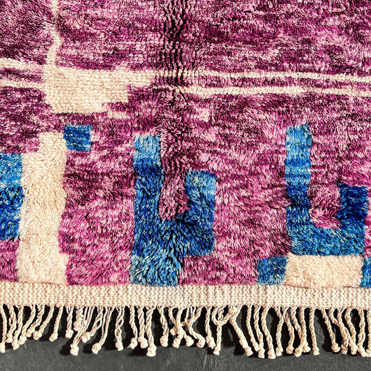 Yasmine Beni Mrirt Custom Moroccan Luxury Rug - Ettilux Home